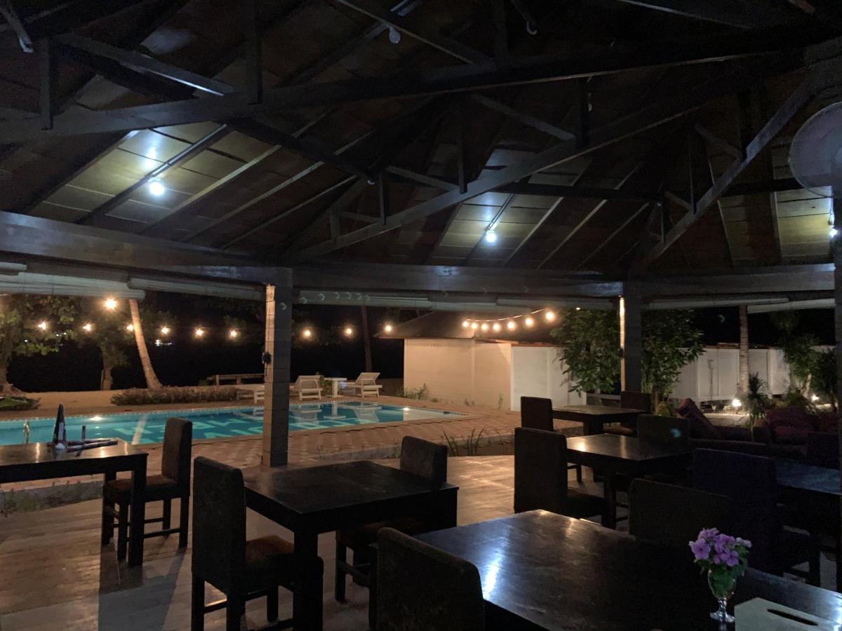 White Sands Beach Resort Lembeh Bitung Экстерьер фото