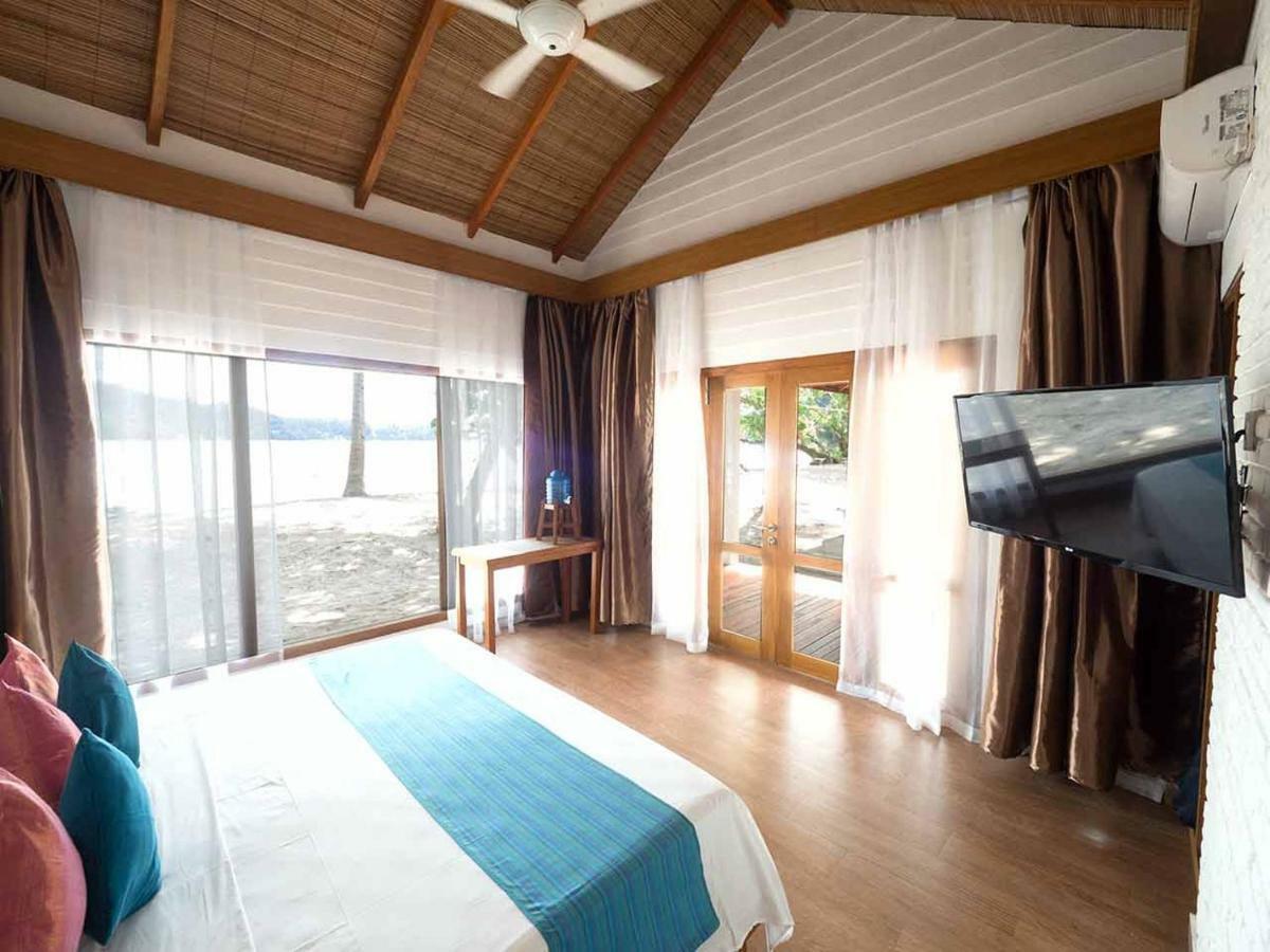 White Sands Beach Resort Lembeh Bitung Экстерьер фото